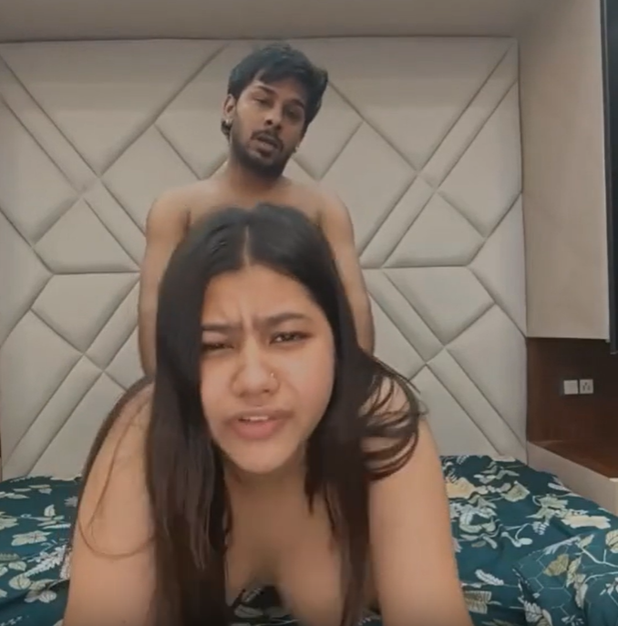 வருங்கால மனைவியுடன் நிச்சயதார்த்தம் முடிச்சிட்டு செக்ஸ்